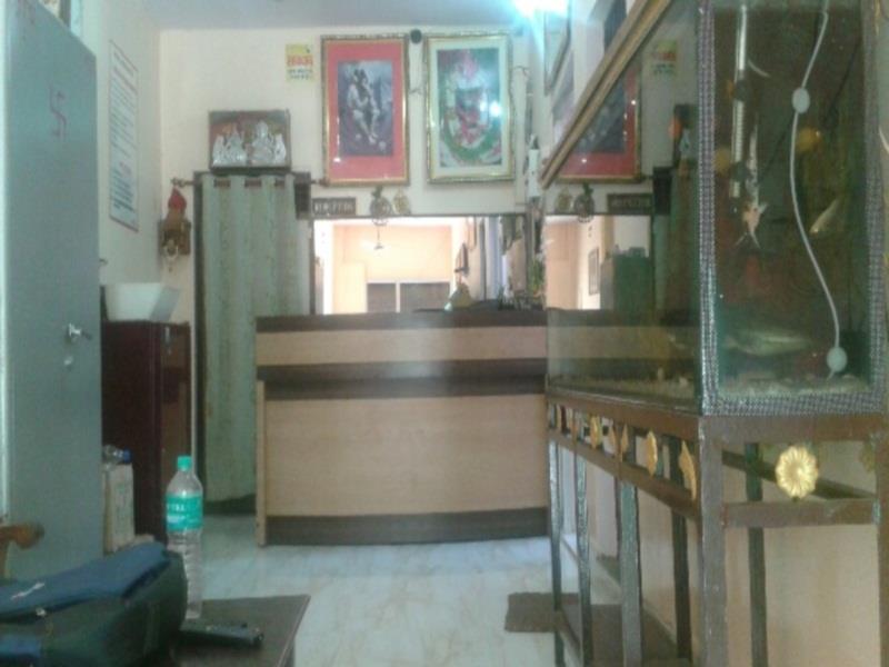 Hotel Giriraj Inn Varanasi Exterior photo